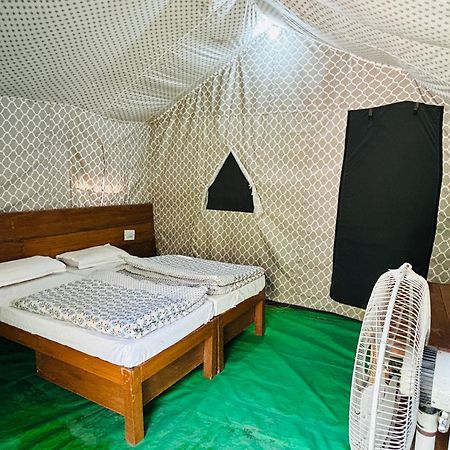 Camp High 5 Jayalgarh Hotel Dangchura Ngoại thất bức ảnh