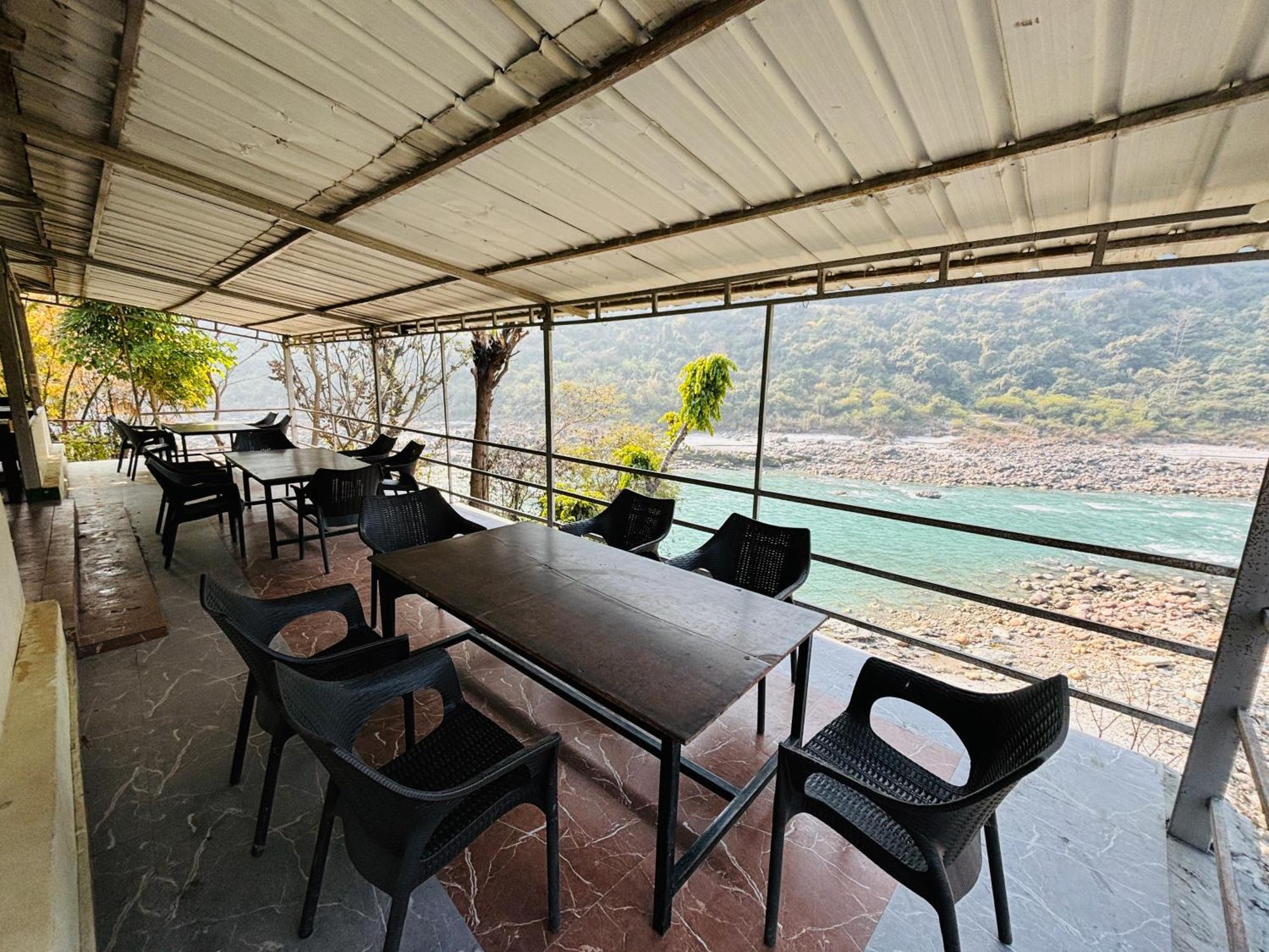 Camp High 5 Jayalgarh Hotel Dangchura Ngoại thất bức ảnh